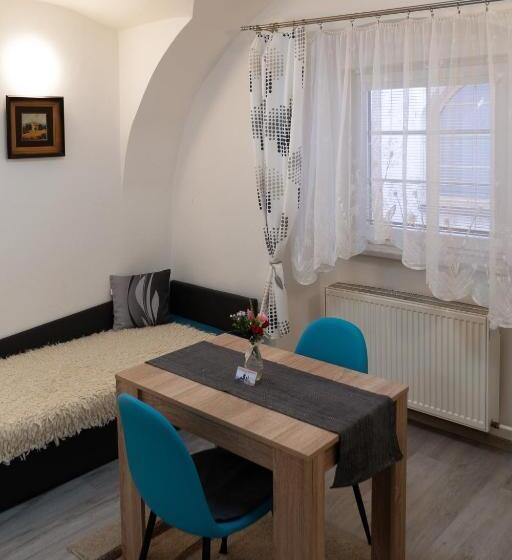 פנסיון Penzion U Hejtmana