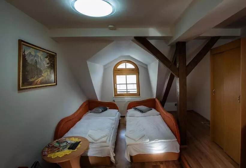 Majatalo Penzion U Hejtmana