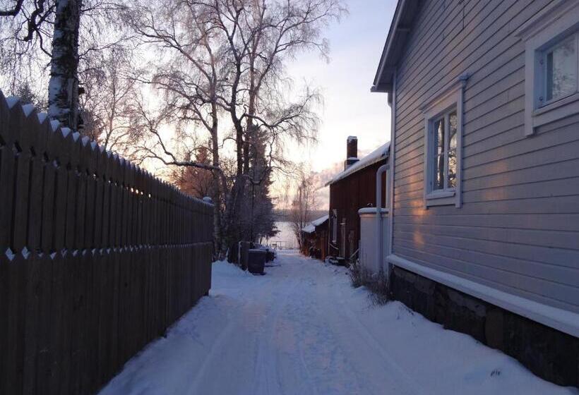 پانسیون Turusensaha Guesthouse