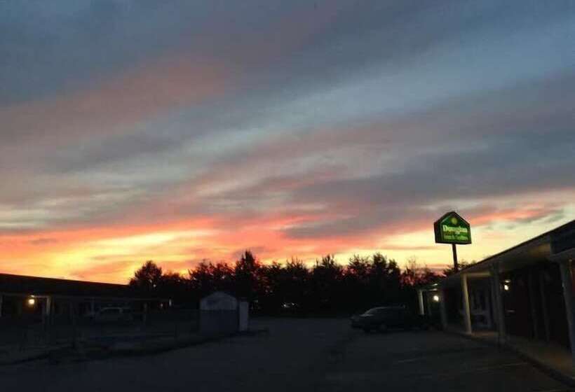 هاستل Douglas Inn & Suites, Blue Ridge, Ga