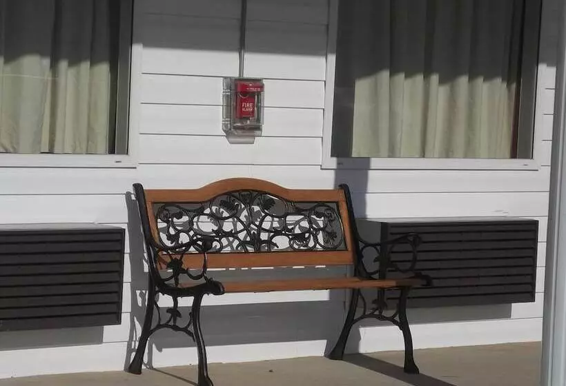 Retkeilymaja Douglas Inn & Suites, Blue Ridge, Ga