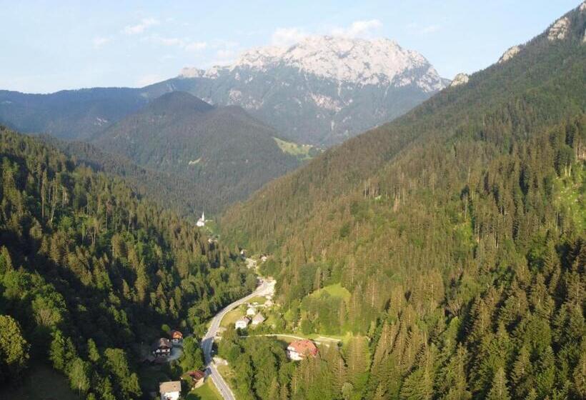 هتل Country House   Turistična Kmetija Ambrož Gregorc