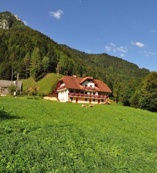 هتل Country House   Turistična Kmetija Ambrož Gregorc