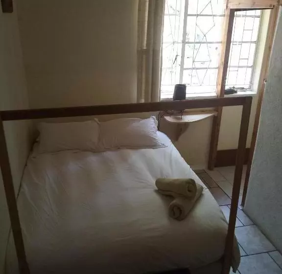 Majatalo Bushwhacked Barberton