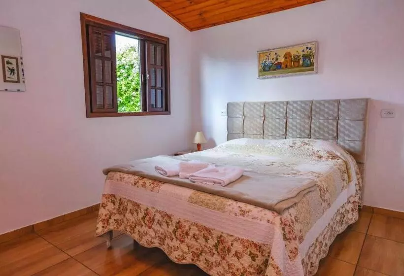 Majatalo Chalés Pedra Do Baú