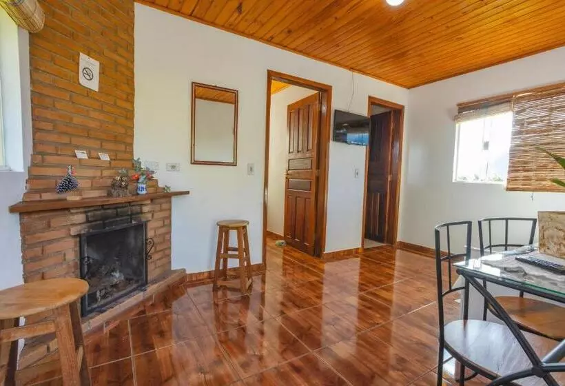 Majatalo Chalés Pedra Do Baú