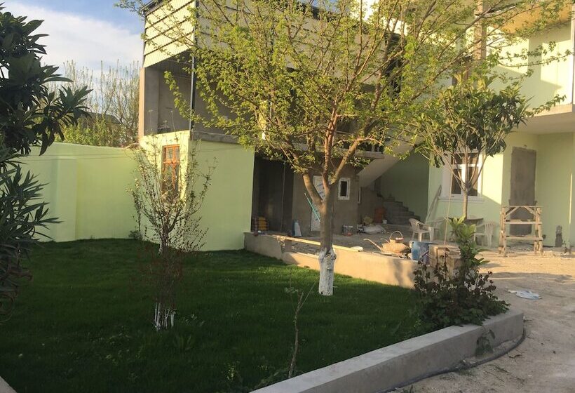 پانسیون Hasanovs Villa