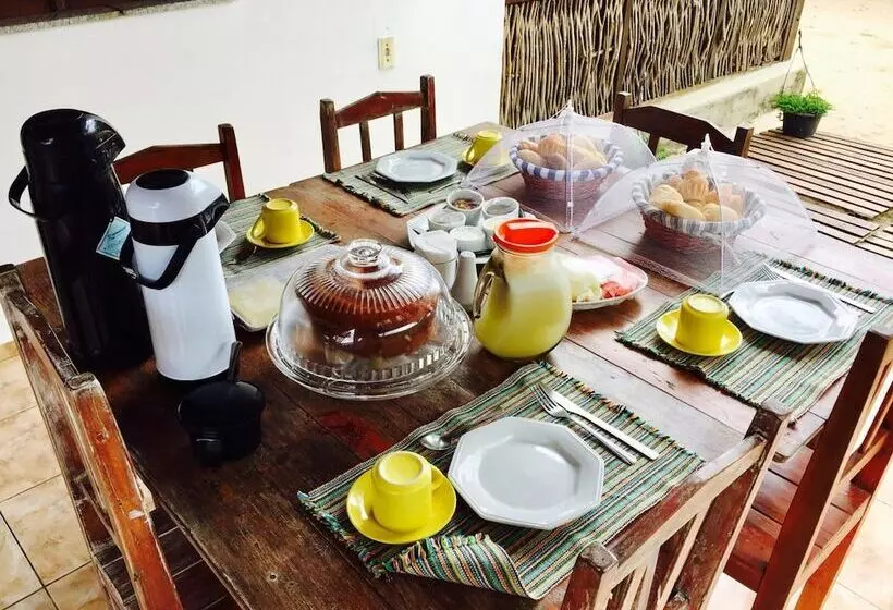 Majatalo Pousada Brisa Del Mar