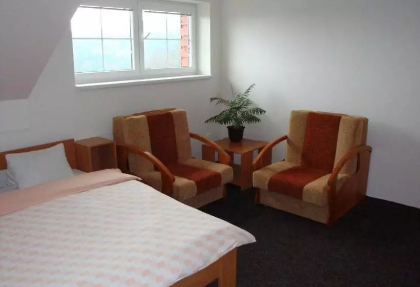 Majatalo Vila Kamila