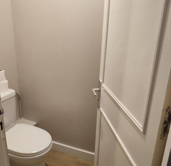 Marina , 2mn à Pieds Plage Boucan Canot