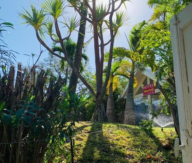 Marina , 2mn à Pieds Plage Boucan Canot