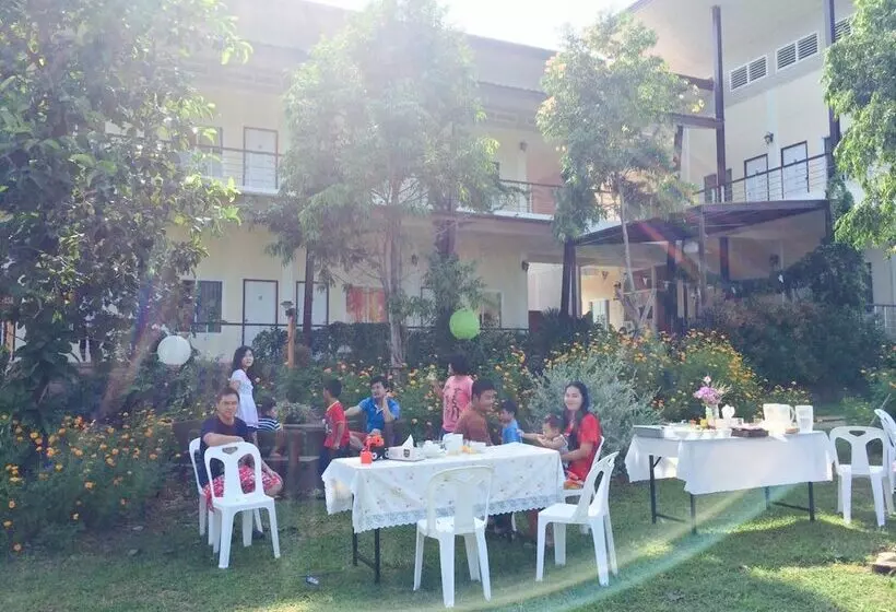 ユースホステル Thorfun Guesthouse In The Garden