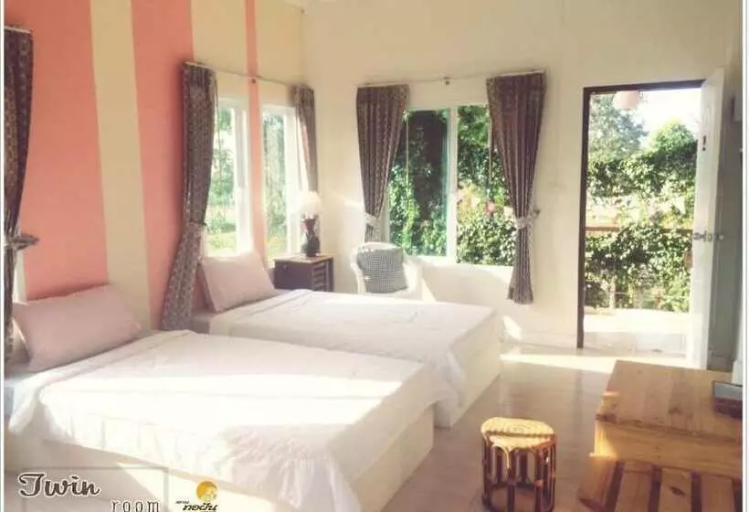 ユースホステル Thorfun Guesthouse In The Garden