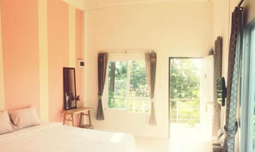 호스텔 Thorfun Guesthouse In The Garden