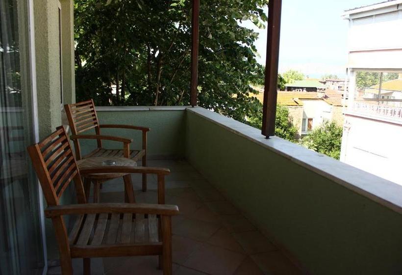 Büyükada Apart Hotel   Yeni Apart