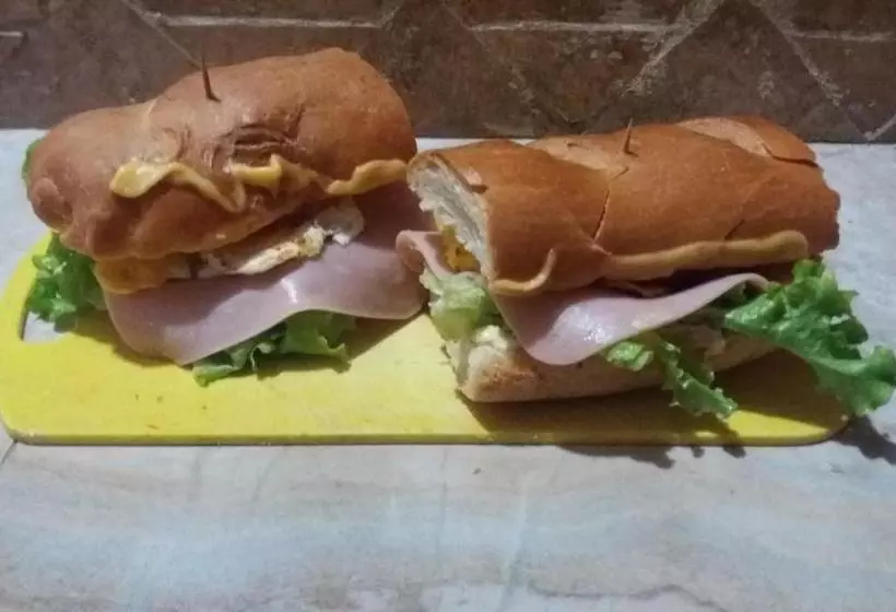 ユースホステル Hospedaje Dannita B&b