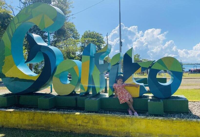 هتل La Purruja Lodge