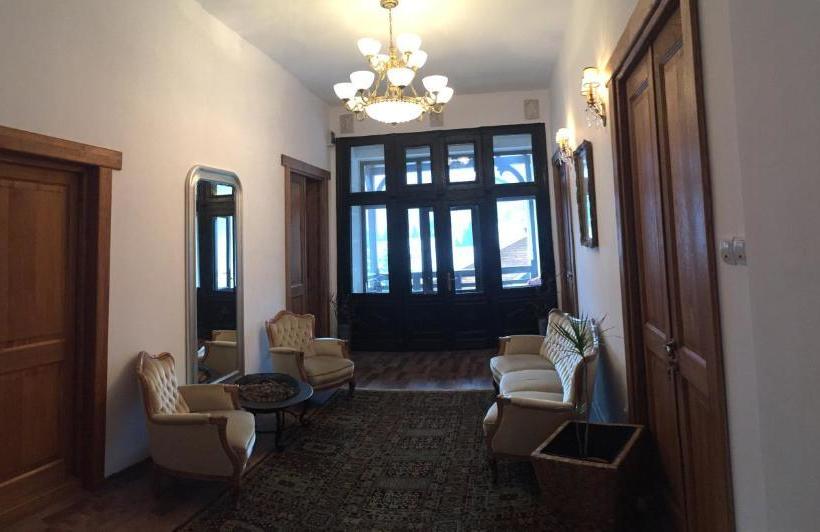 Pensão Il Piccolo Castello Busteni