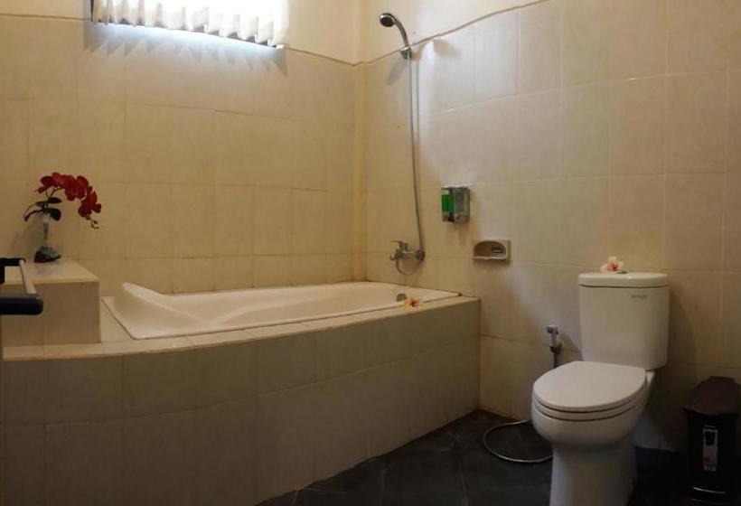 ペンション Villa Bungsil Gading