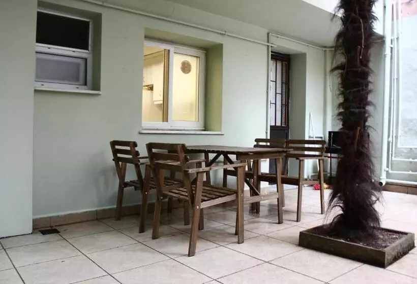 Büyükada Apart Hotel   Yeni Apart