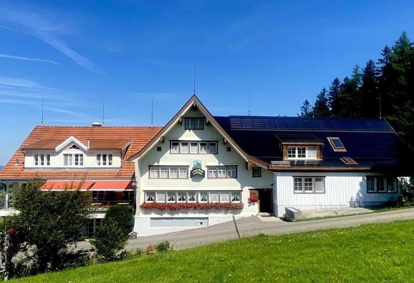 Albergue Hirschen Wald Gasthaus & Bäckerei