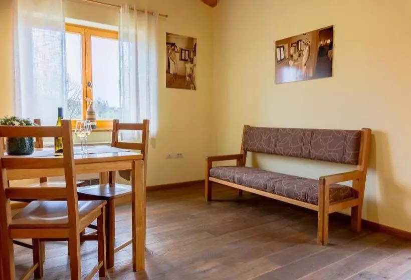 هتل Farm Stay šibav B&b