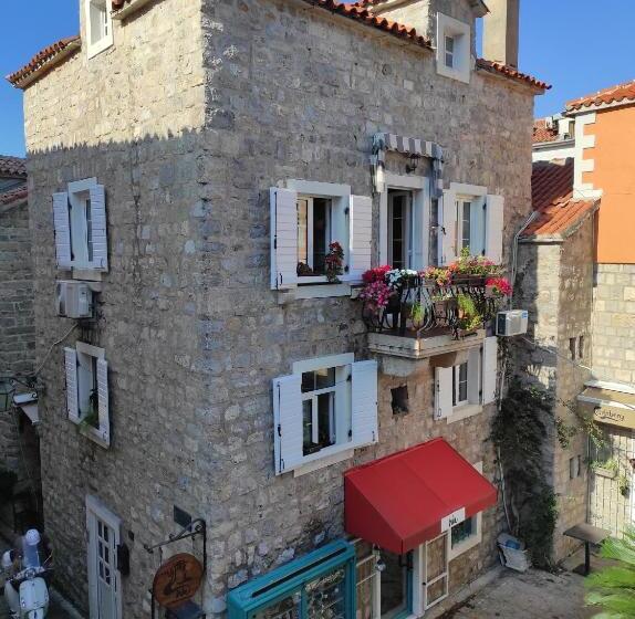 پانسیون Guesthouse Bogdanovic