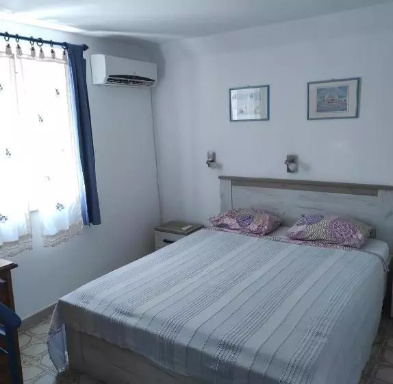پانسیون Guesthouse Bogdanovic