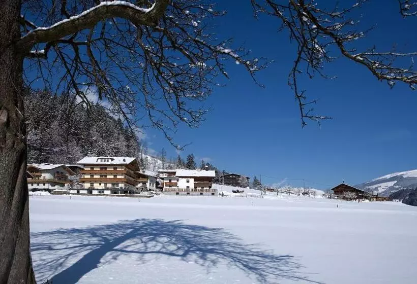 Majatalo Landhaus Tipotsch