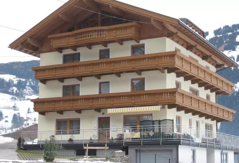 Majatalo Landhaus Tipotsch