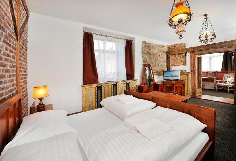 膳宿费 Vila U Septima