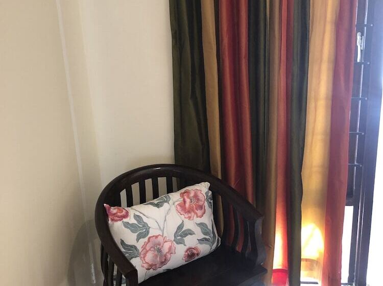 Пансион 174 Premier Guesthouse