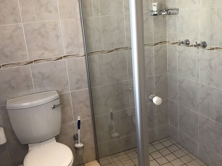 Пансион 174 Premier Guesthouse