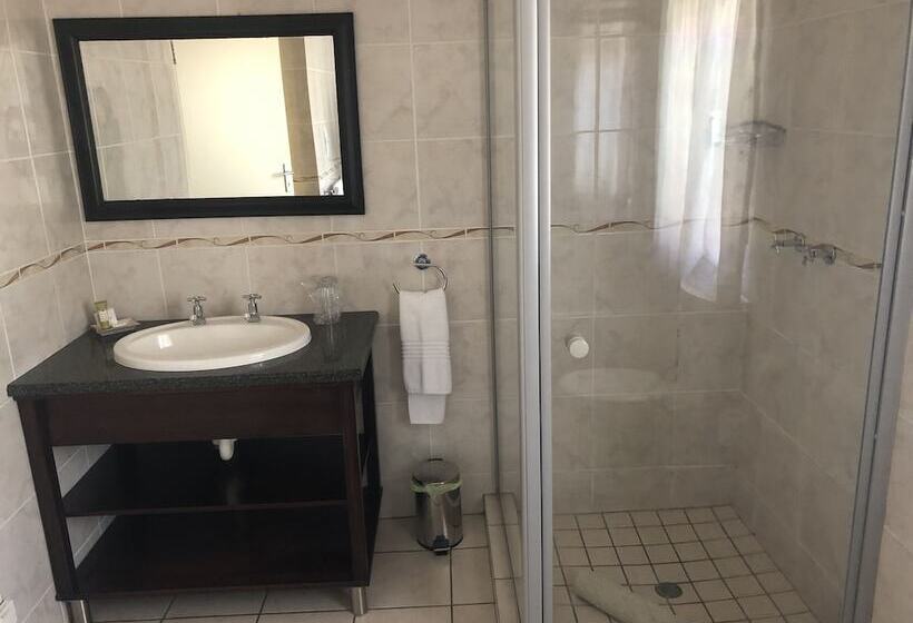 Пансион 174 Premier Guesthouse