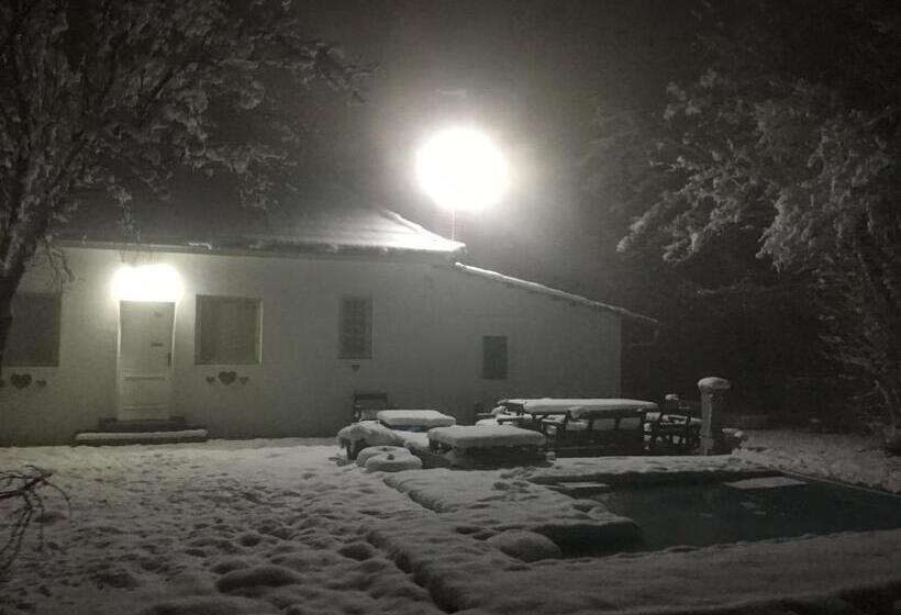 پانسیون Casa Bella & Nova