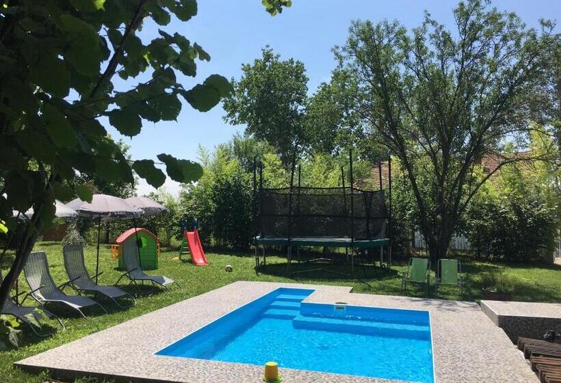 پانسیون Casa Bella & Nova