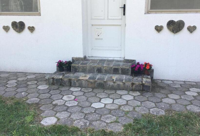 پانسیون Casa Bella & Nova