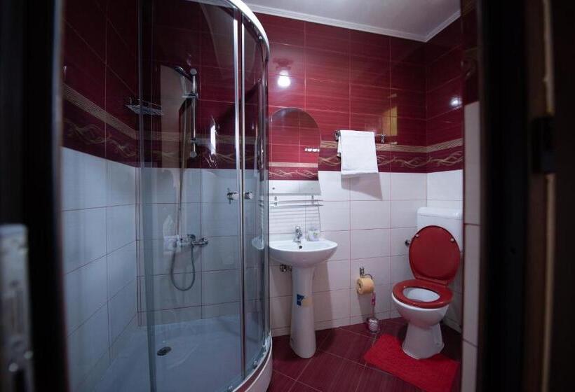 Pensjonat Dupa Apa La Razvan