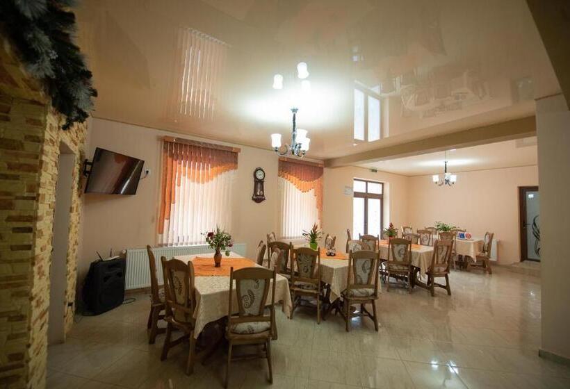 Pensjonat Dupa Apa La Razvan