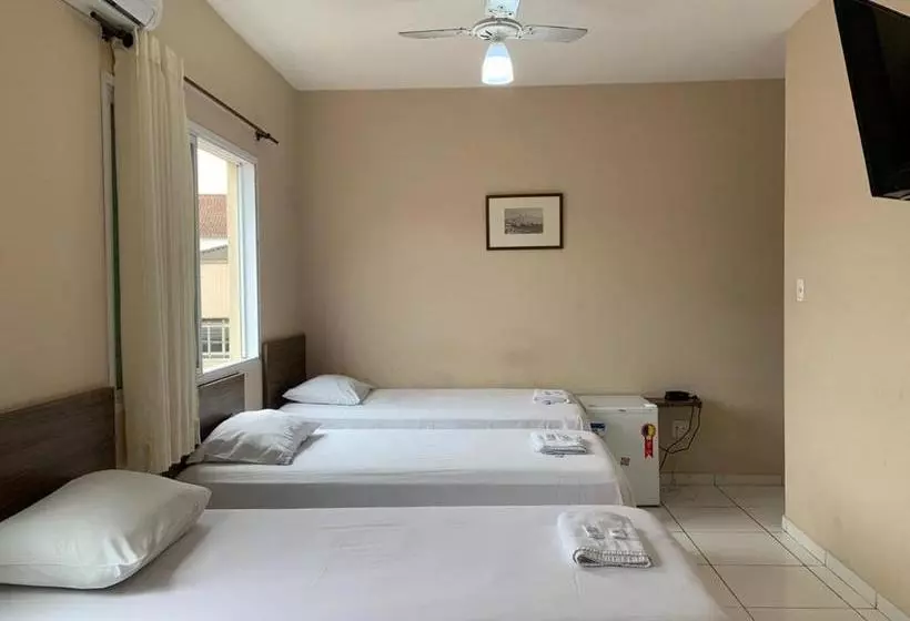 Majatalo E Pousada Areia Da Praia