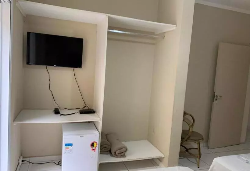 Majatalo E Pousada Areia Da Praia