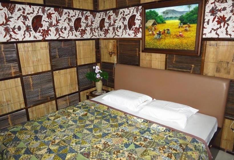 פנסיון Enny S Guest House