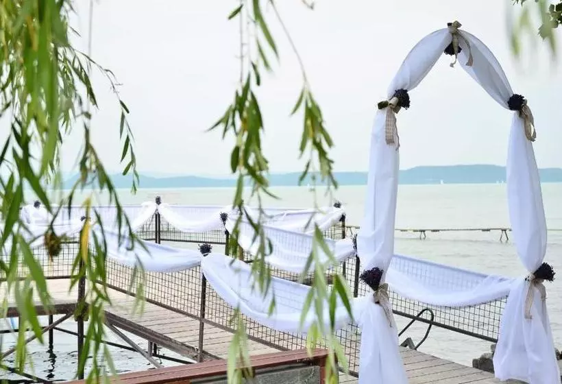 ペンション Gránit Villa