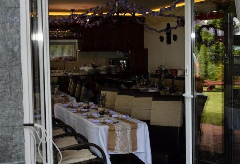 Пансион Gránit Villa