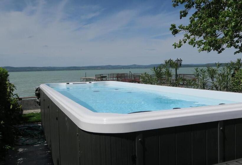 Пансион Gránit Villa