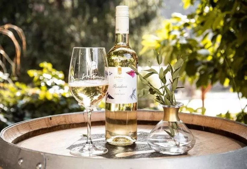 Majatalo Hetényi Apartmanház és Birtok