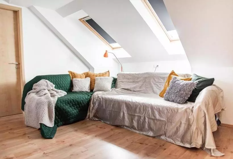 Majatalo Hetényi Apartmanház és Birtok