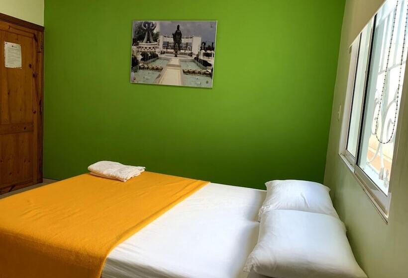 Пансион Hostal Santa Cecilia