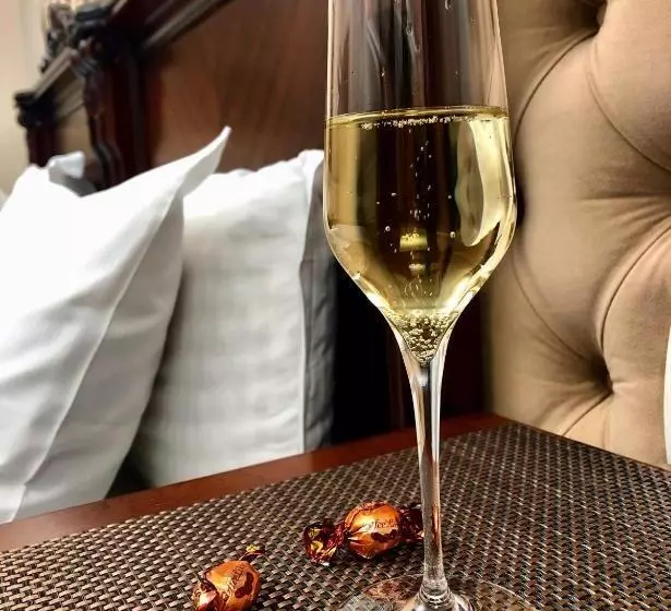 پانسیون Picasso Boutique