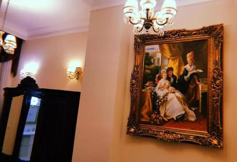 پانسیون Picasso Boutique